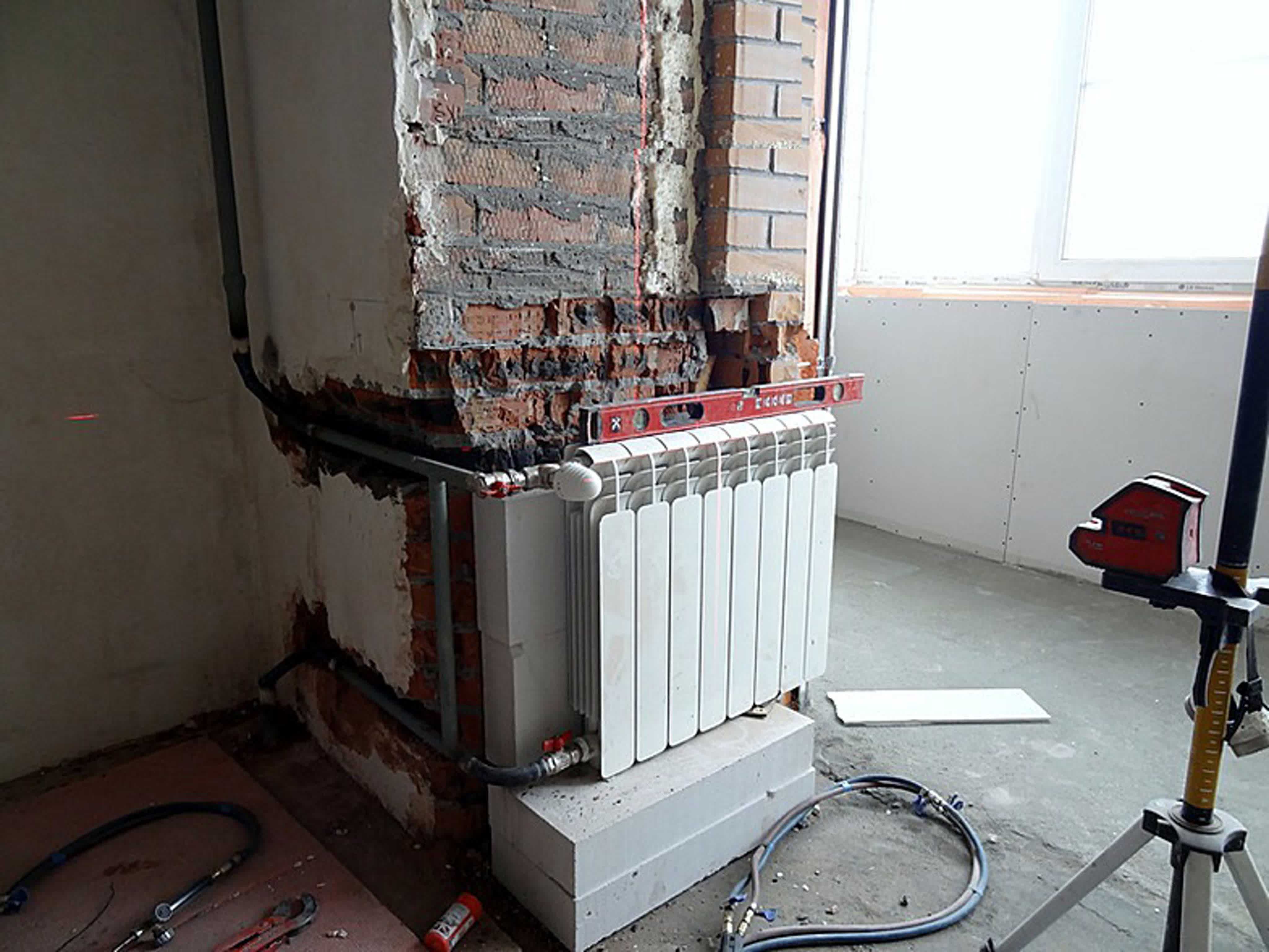 Отопление внутри стены панельного дома схема